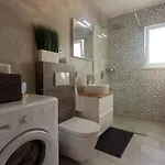 Family-friendly With Swimming Pool Businci, Ciovo - 21999 Apartman