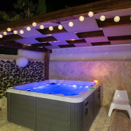 شقة Family-friendly With Swimming Pool Businci, Ciovo - 21999