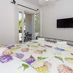 Family-friendly With Swimming Pool Businci, Ciovo - 21999 Trogir