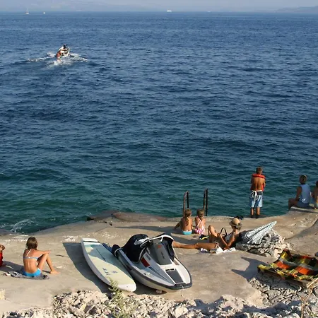 Family-friendly With Swimming Pool Businci, Ciovo - 21999 Trogir