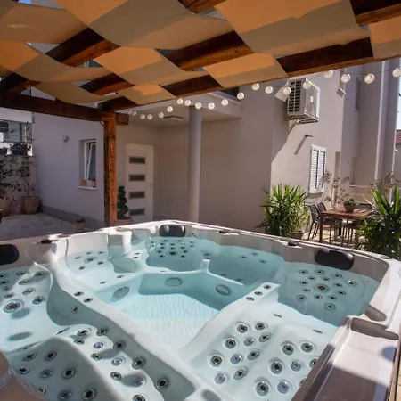 Apartament Family-friendly With Swimming Pool Businci, Ciovo - 21999 *