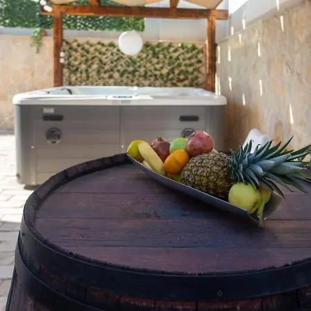 Family-friendly With Swimming Pool Businci, Ciovo - 21999 Trogir