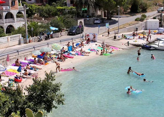 Family-friendly With Swimming Pool Businci, Ciovo - 21999 特罗吉尔
