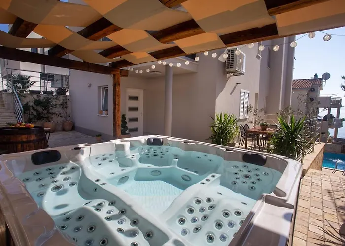 公寓 Family-friendly With Swimming Pool Businci, Ciovo - 21999 *