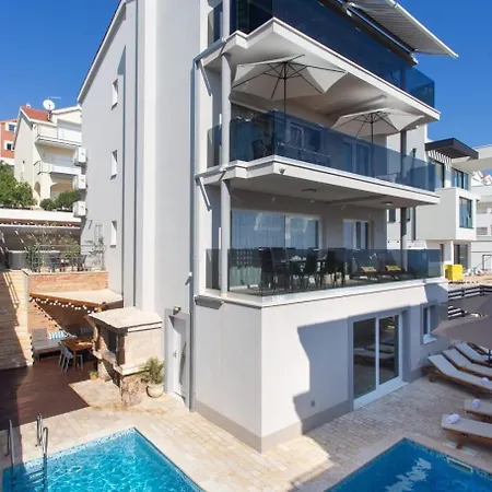 Family-friendly With Swimming Pool Businci, Ciovo - 21999 *